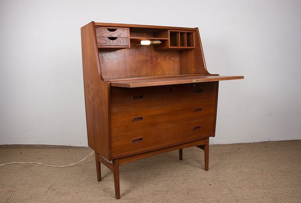 Danish Teak Desk Model 37 by Arne Wahl Iversen for Vinde Mobelfabrik, 1960s-EMB-2027043