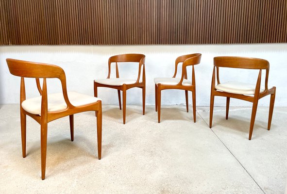 Danish Teak Dining Chairs by Johannes Andersen for Uldum Furniture Factory, 1960s, Set of 4-JP-1347611