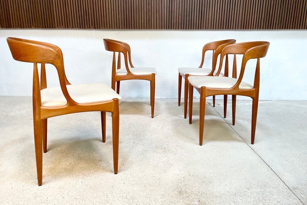 Danish Teak Dining Chairs by Johannes Andersen for Uldum Furniture Factory, 1960s, Set of 4-JP-1347611