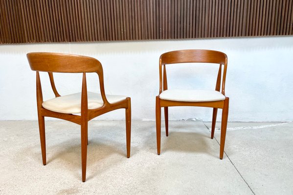 Danish Teak Dining Chairs by Johannes Andersen for Uldum Furniture Factory, 1960s, Set of 4-JP-1347611