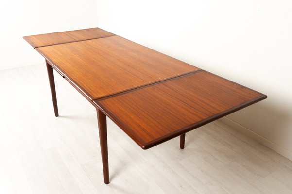 Danish Teak Dining Table, 1960s-WIX-953377