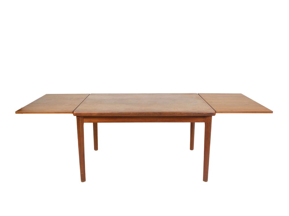 Danish Teak Dining Table by Henning Kjaernulf for Vejle Mobelfabrik, 1960s-UQV-963015