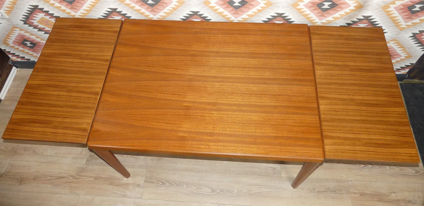 Danish Teak Dining Table by Henning Kjaernulf for Vejle Stole & Møbelfabrik, 1960-AFE-1257052