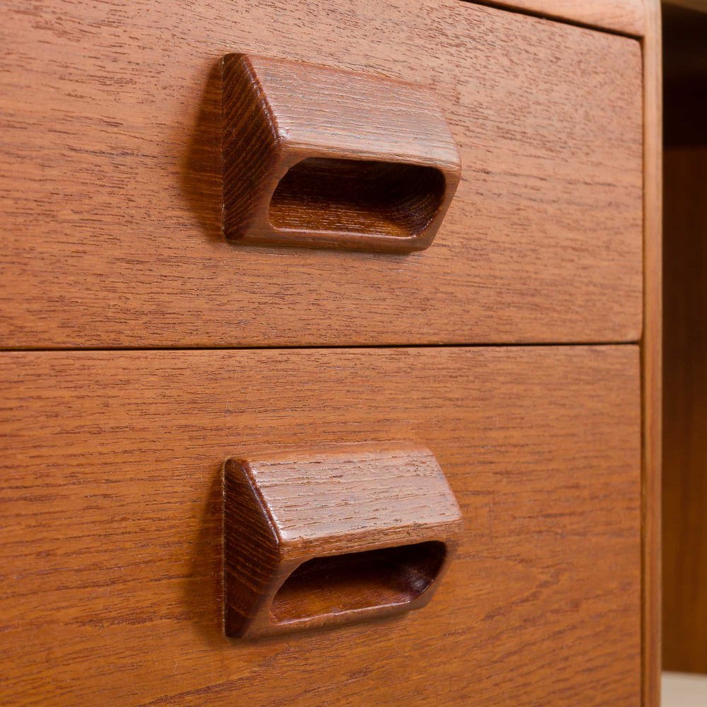 Danish Teak Model 130/1 Freestanding Desk by Børge Mogensen for Søborg Møbelfabrik, 1960s