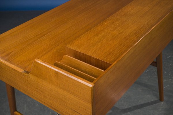 Danish Teak Model 56 Desk by Arne Wahl Iversen, 1961-ZZH-914418