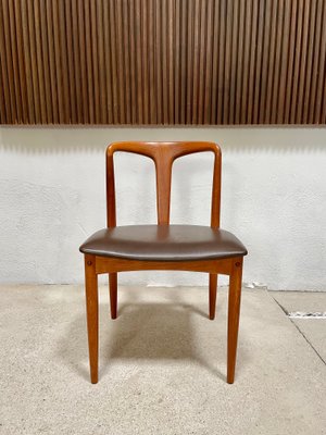 Danish Teakwood Juliane Dining Chairs by Johannes Andersen for Uldum Møbelfabrik, Set of 4-JP-1329043