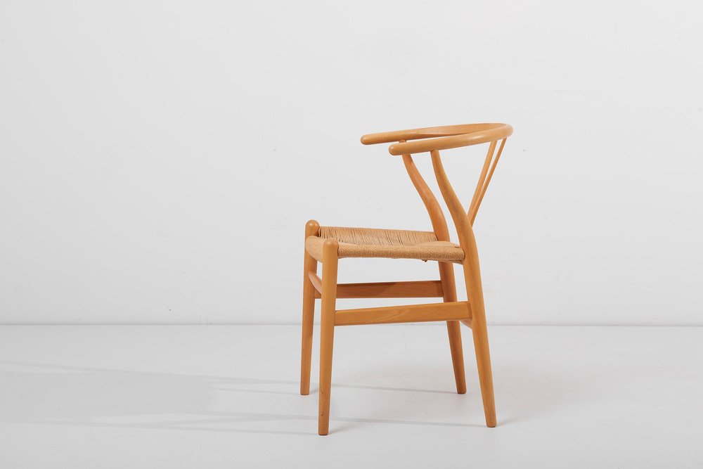 Danish Wishbone Chairs in Oak by Hans J. Wegner for Carl Hansen & Søn, 1960s, Set of 2