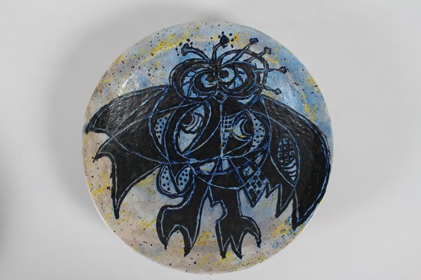 Danishl Round Ceramic Dish with Figurative Bat Motif by Leif Messel, 1997-QQ-1703900