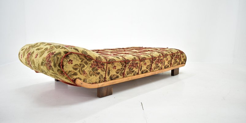 Daybed by Jindřich Halabala, Czechoslovakia, 1940s-TZ-1367276