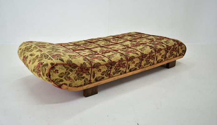 Daybed by Jindřich Halabala, Czechoslovakia, 1940s-TZ-1367276