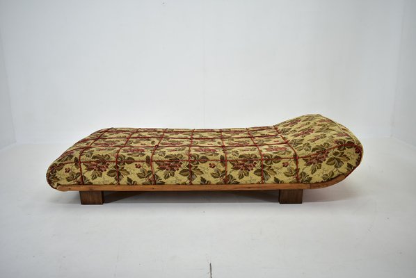 Daybed by Jindřich Halabala, Czechoslovakia, 1940s-TZ-1367276