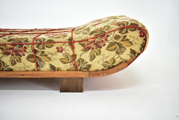 Daybed by Jindřich Halabala, Czechoslovakia, 1940s-TZ-1367276