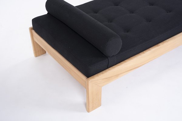 Daybed in Elm and Black Linen, 1980-US-1398152