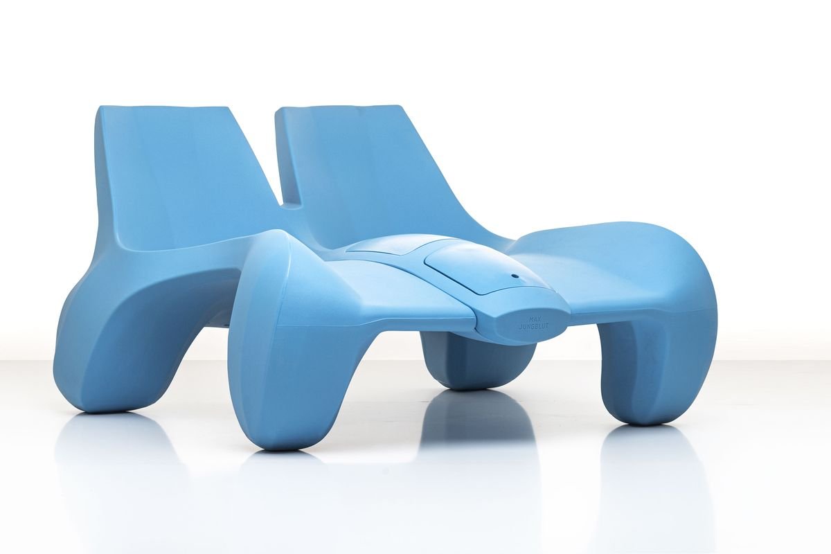 DC 111 Double Chaise Longue Color Sky Bleu by Atelier Jungblut