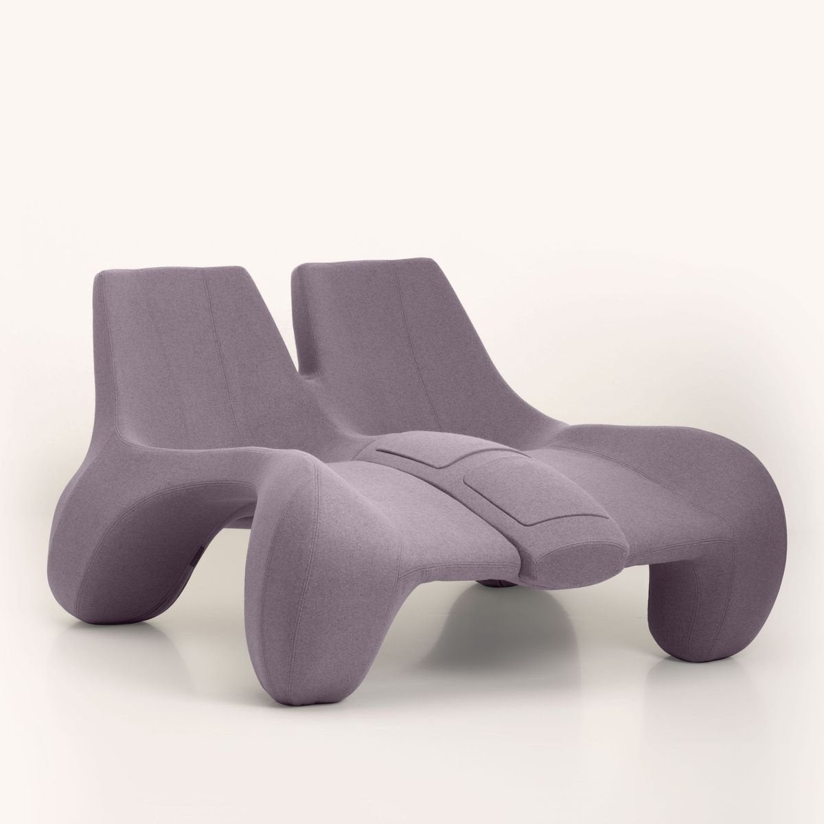 DC 112 Double Chaise Longue Color Kvadrat 647 by Atelier Jungblut