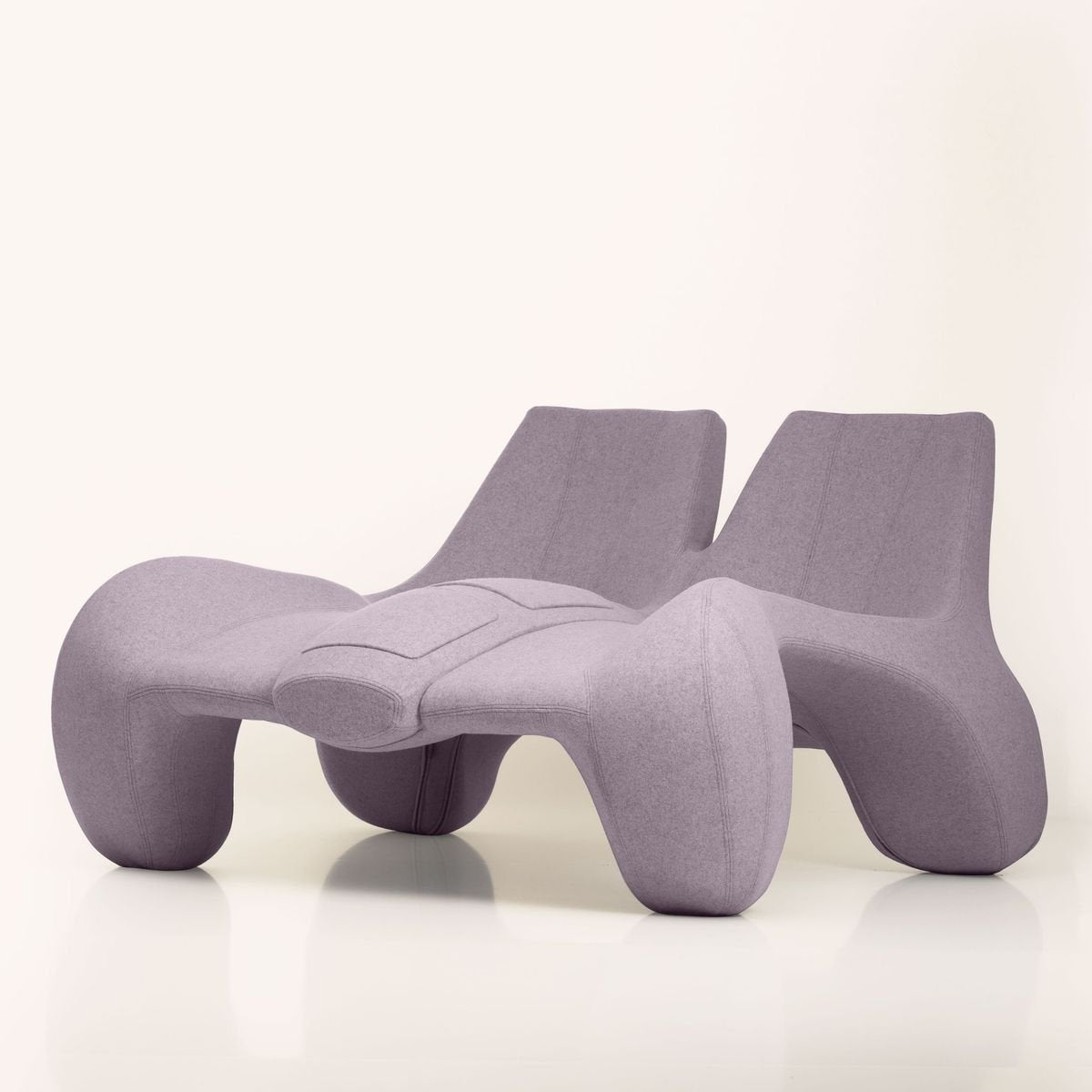 DC 112 Double Chaise Longue Color Kvadrat 647 by Atelier Jungblut