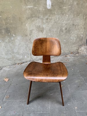 DCW Dining Chair by Charles & Ray Eames for Evans, 1940s-ZM-1693314