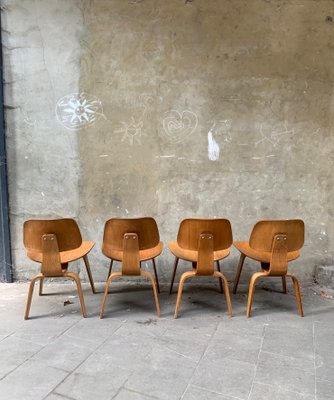 DCW Dining Chairs in Ash by Charles & Ray Eames for Herman Miller, 1940s, Set of 4-ZM-1314515