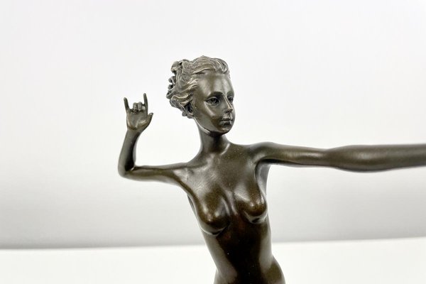 Decorative Bronze Figure-VMP-1169024