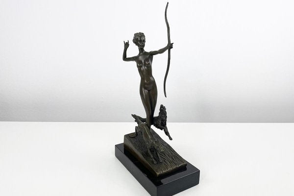 Decorative Bronze Figure-VMP-1169024