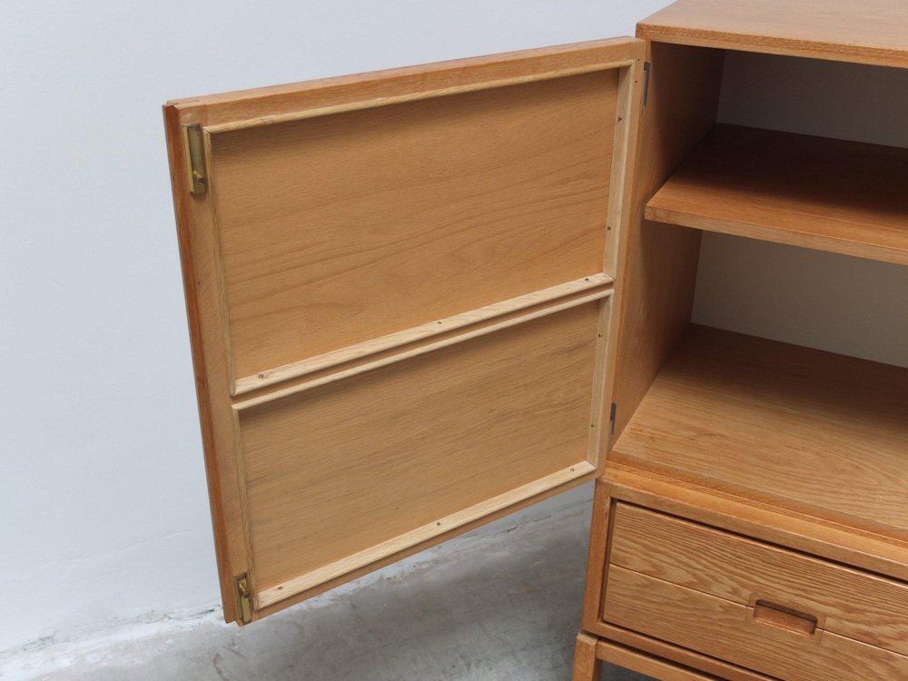 Decorative N-Line Bar Cabinet in Oak by Gebroeders Neirinck, 1968