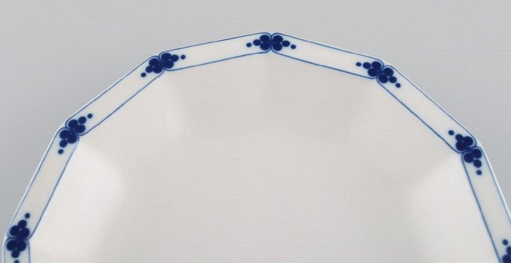 Deep Corinth Plates in Blue Painted Porcelain by Tapio Wirkkala for Rosenthal, Set of 11