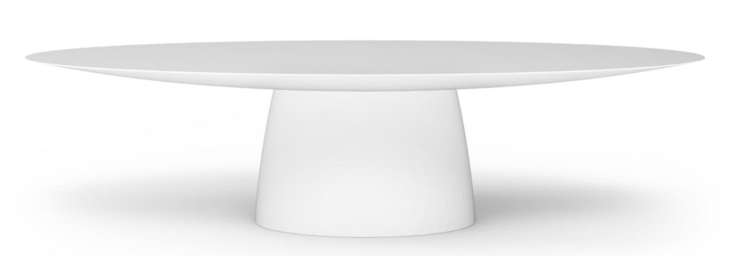 Design Dining Table in White by Europa