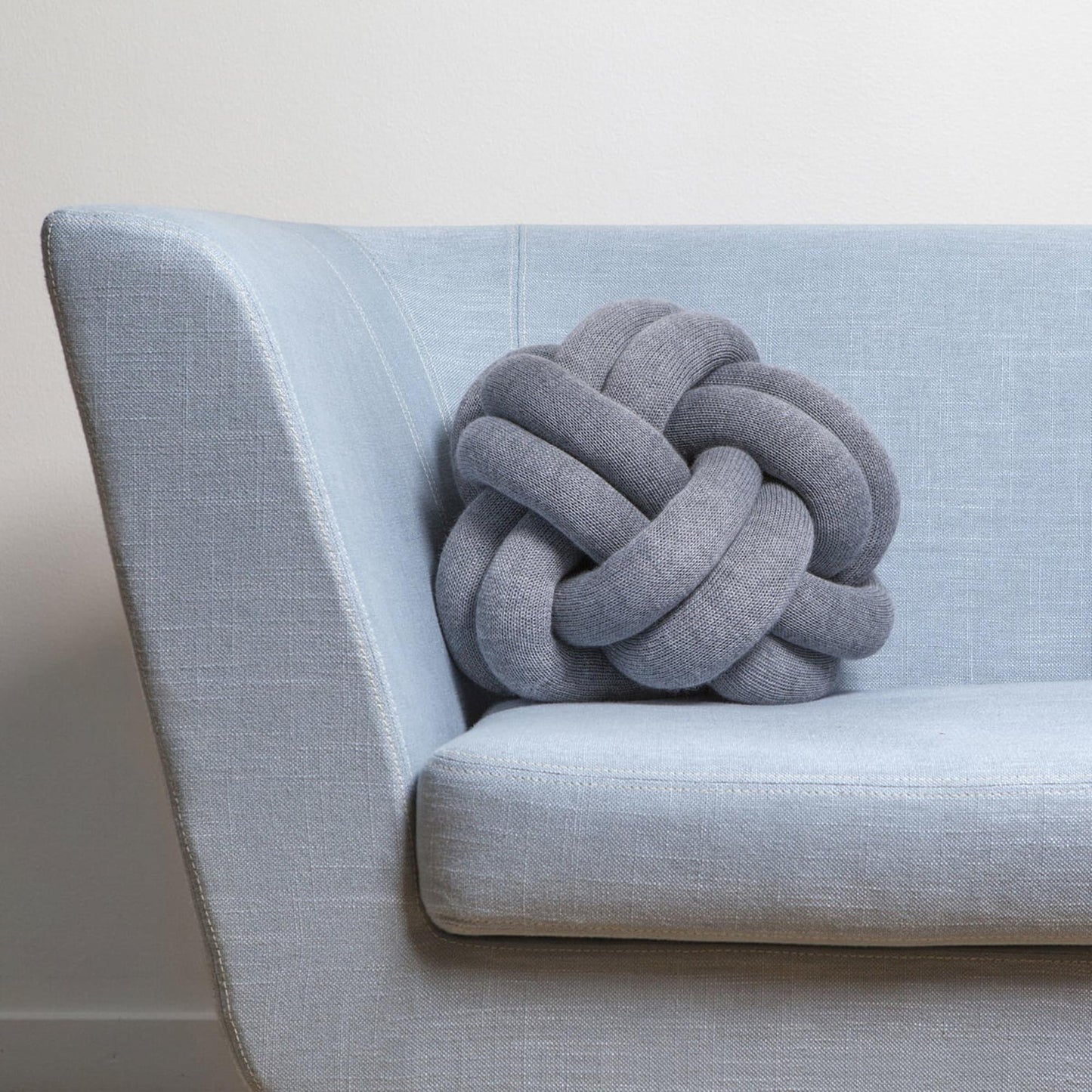 Design House Stockholm Knot Cushion Blue
