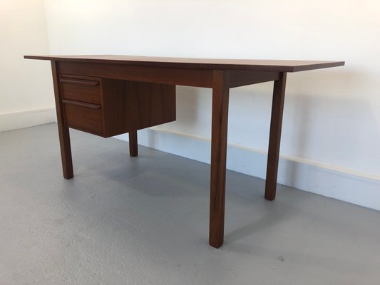 Desk, Denmark, 1970s-JWH-1220656