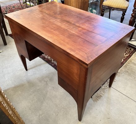 Desk in Walnut, Early 19th Century-BNU-1755177