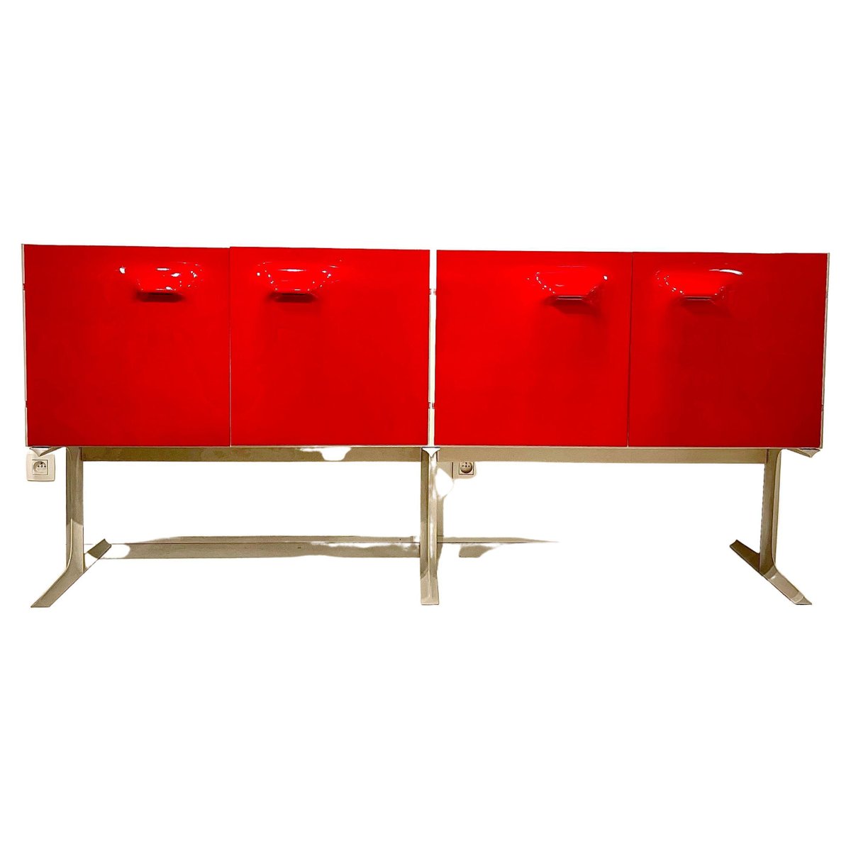 Df 2000 Sideboard by Raymond Loewy for Doubinsky Freres, 1968