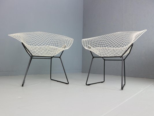 Diamond Chairs in White & Black Metal attributed to Harry Bertoia, 1960s, Set of 2-DT-2026249