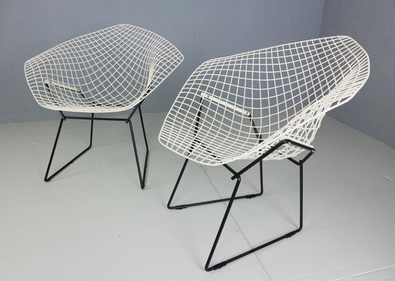 Diamond Chairs in White & Black Metal attributed to Harry Bertoia, 1960s, Set of 2-DT-2026249