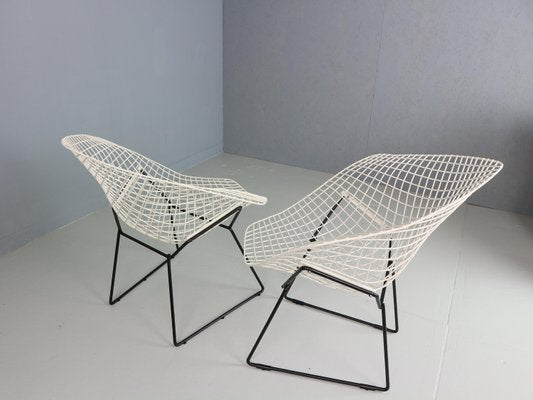 Diamond Chairs in White & Black Metal attributed to Harry Bertoia, 1960s, Set of 2-DT-2026249