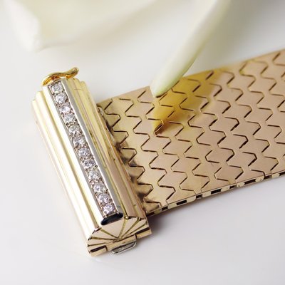 Diamonds 18 Karat Yellow Gold Belt Bracelet, 1950s-OLU-2042363