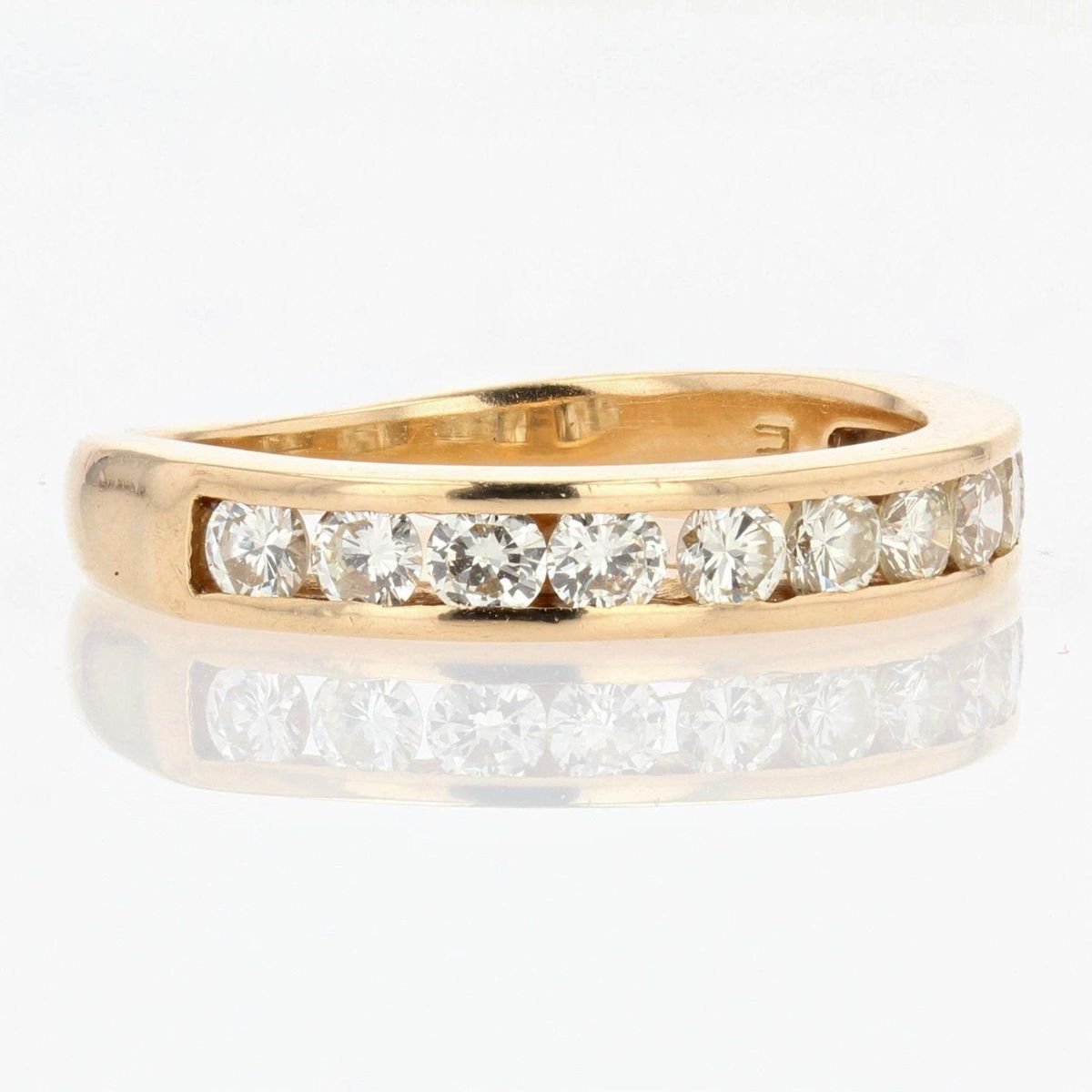 Diamonds and 18 Karat Yellow Gold Wedding Ring