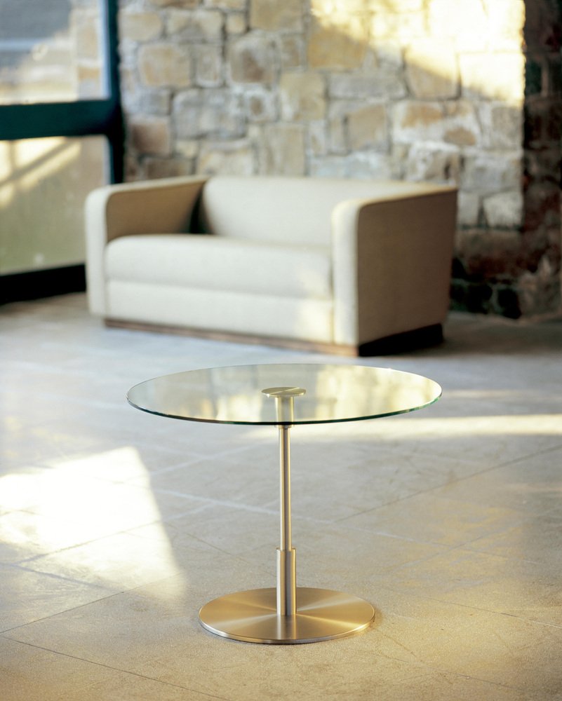 Diana Alta Side Table by Federico Correa