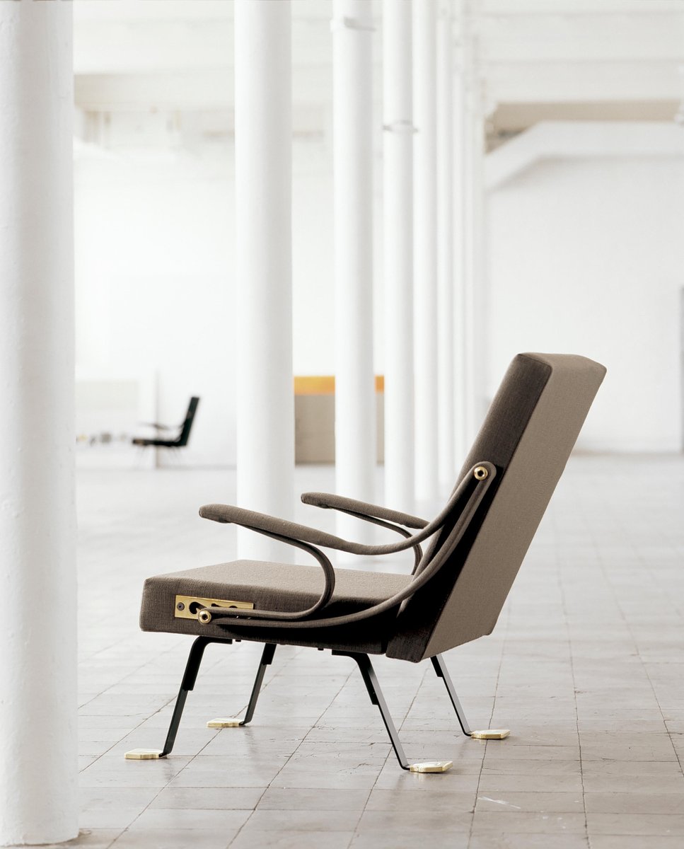 Digamma Armchair by Ignazio Gardella