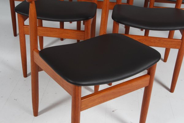 Dining Chairs in Teak and Leather from Farsø Stolefabrik, Denmark, 1960s, Set of 6-HJB-1822318