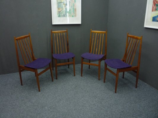 Dining Room Chairs in Cherry Wood from Casala, 1960s, Set of 4-UG-2018186