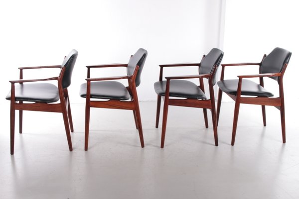 Dining Room Set Table and Chairs by Arne Vodder for Sibast, 1960s, Set of 5-EZZ-1113152