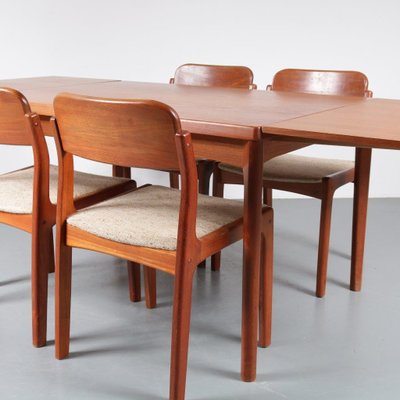 Dining Table and Chairs by Henning Kjærnulf for Vejle Stole, 1960s, Set of 5-DV-572825