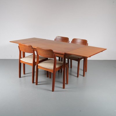 Dining Table and Chairs by Henning Kjærnulf for Vejle Stole, 1960s, Set of 5-DV-572825