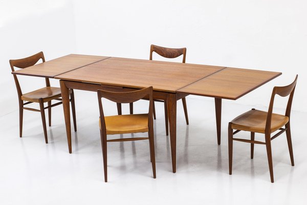 Dining Table by Niels Moller-KO-960324