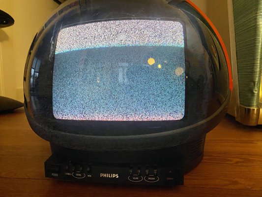 Discoverer TV in Helmet Shape with Visor from Phillips, 1980s-PYR-810041