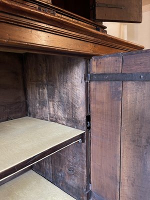 Double Sideboard in Walnut Wood, Tuscany, Late 16th Century-MLN-2025930