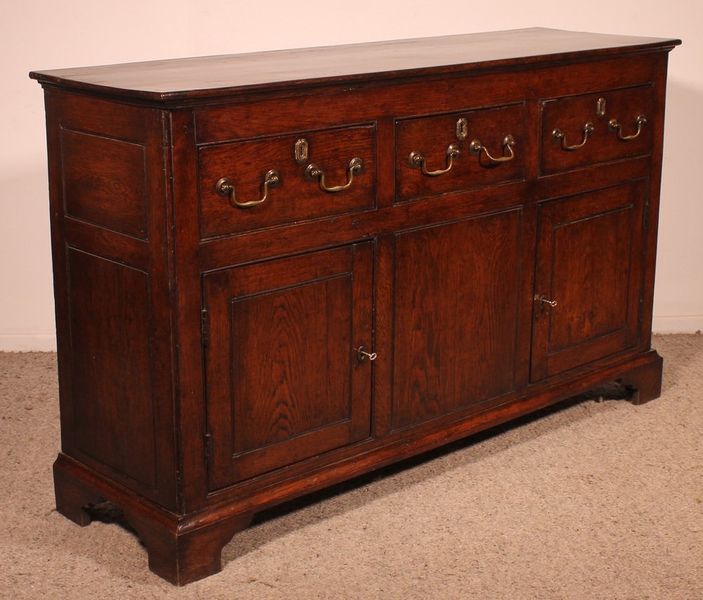 Dresser Base in Oak, 18th Century