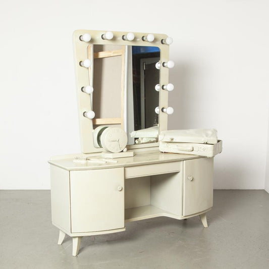 Dressing Table with Illuminated Mirror