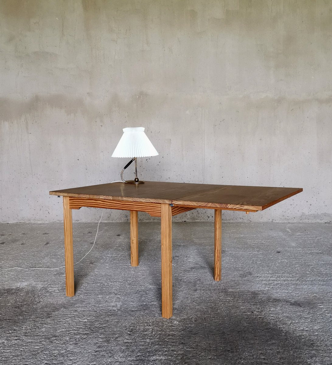 Drop Leaf Oregon Pine Desk Journeyman Piece by Hans J. Wegner, Denmark, 1960s