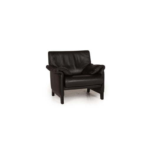 DS 14 Leather Armchair Black from de Sede